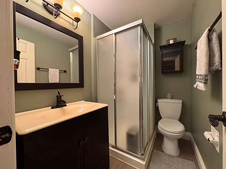 19 Dalzell Ave — Photo 10