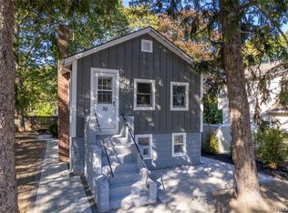 30 Long Beach Dr, Sound Beach, NY 11789