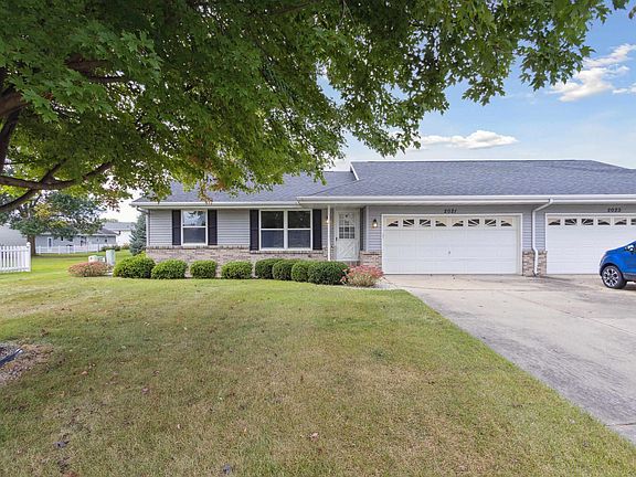 3rd image of 2021 Savanna Dr