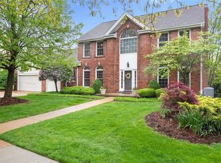 18131 Sunny Top Ct, Glencoe, MO 63038