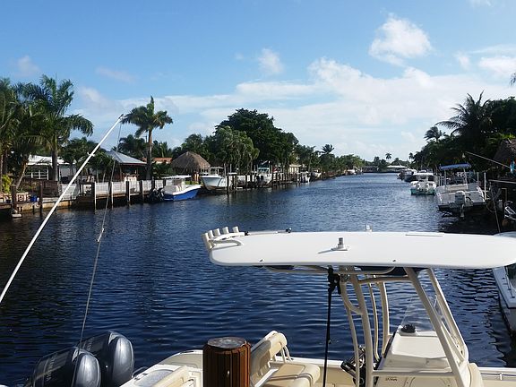 Long, East Facing Canal