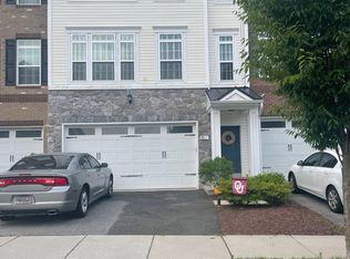 9607 Westerdale Dr, Upper Marlboro, MD 20774