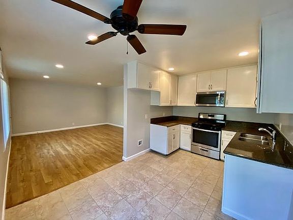 2nd image of 590 N Los Robles Ave APT 5