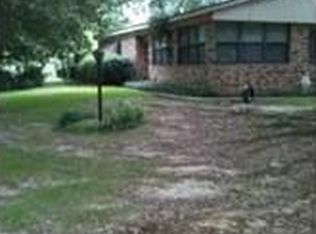 1227 Lake Shore Dr, Byram, MS 39272