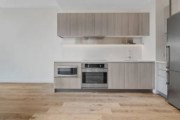 Rented by REAL New York | media 5