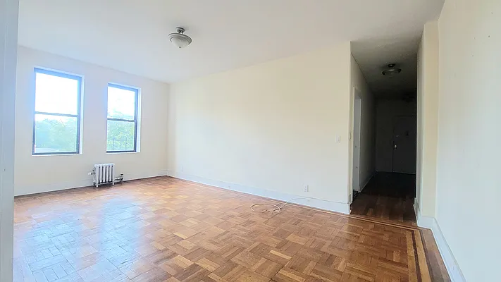 Rented by BRICK & GALO REALTY CORP | media 22