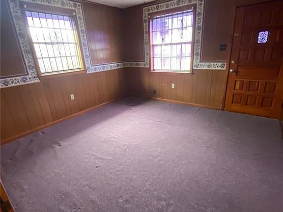 2nd image of 1101 Saint Ann St
