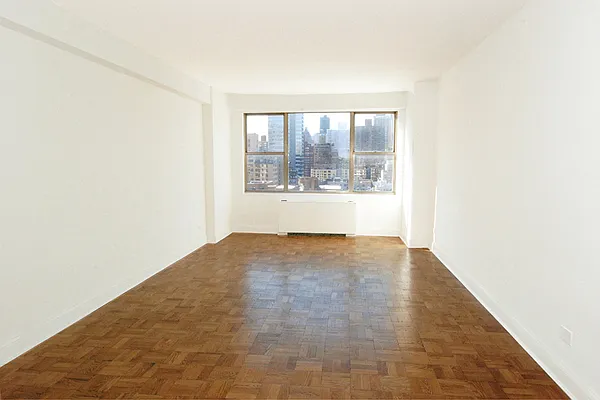 Rented by Corcoran | media 12