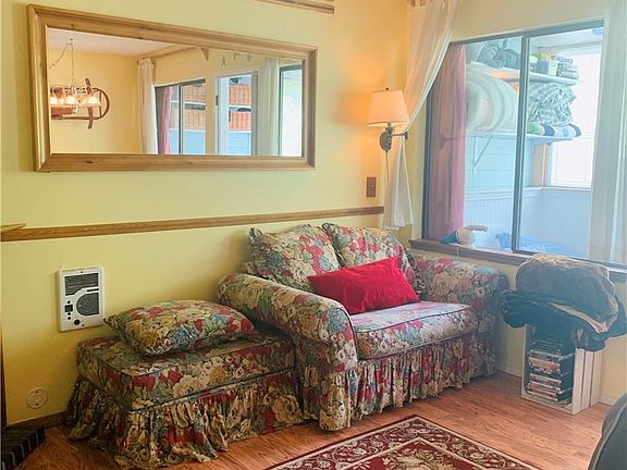 5th image of 223 Hyak Drive E #613