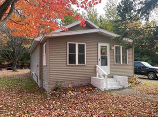 708 Roosevelt Rd, Niagara, WI 54151