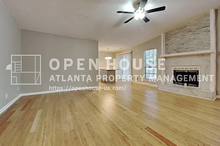 3 bed, 2.0 bath, 1676 sqft, $1,875 — Photo 4
