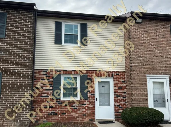 1759 Baron Dr, York, PA 17408
