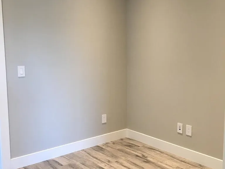 9560 Alexandra Rd #8 — Photo 14
