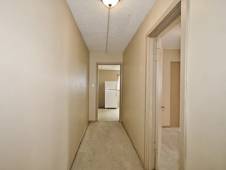 54 S 19th St #1 — Photo 5