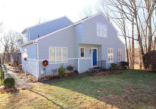 1st image of 53 Maple Hill Dr