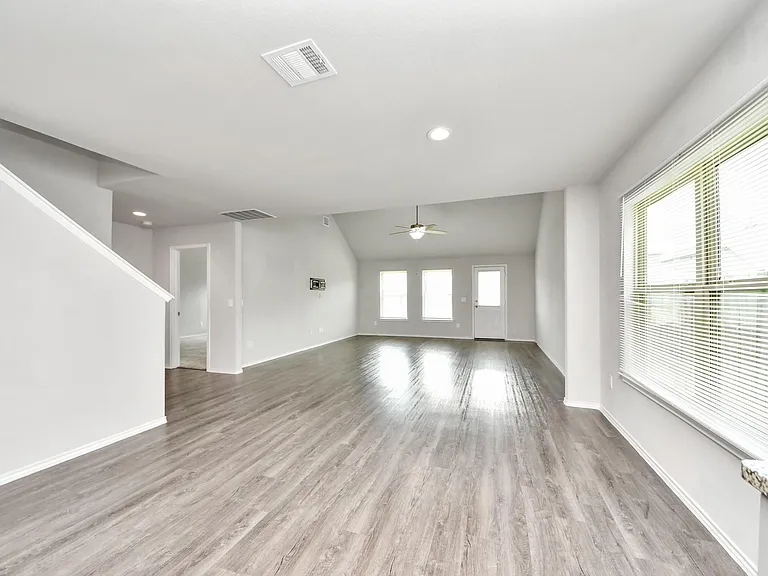 4231 Tulip Oak Dr — Photo 12
