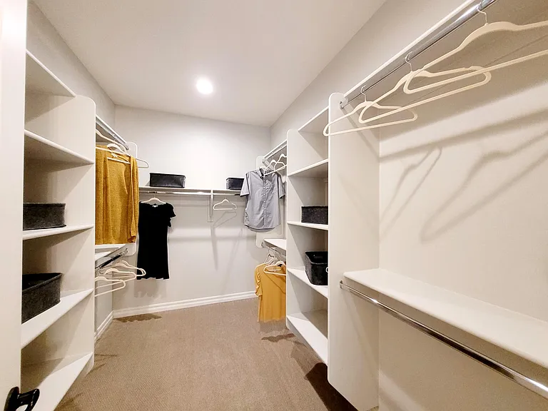 16037 W Alameda Rd — Photo 18