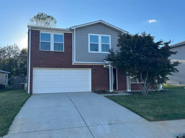 328 Kenneth Blvd NW, Madison, AL 35757