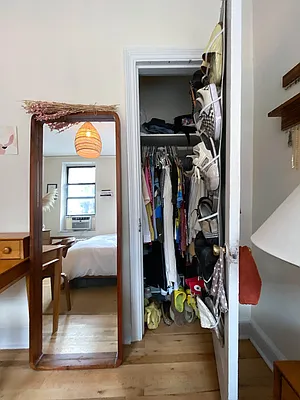 Rented by Compass | media 21