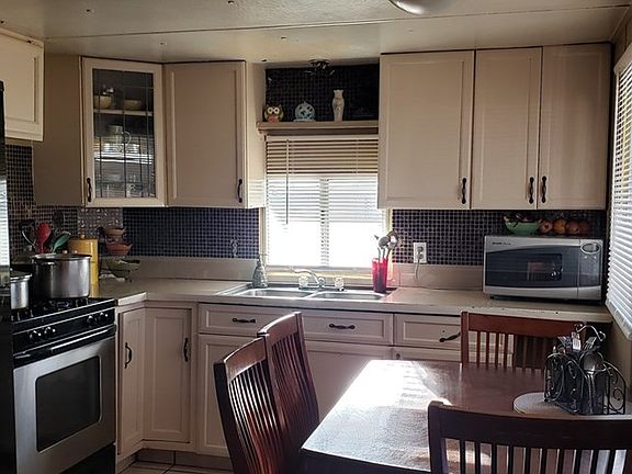 2nd image of 1617 E Avenue I Spc 15