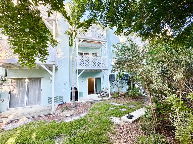 603 Garland Cir — Photo 34