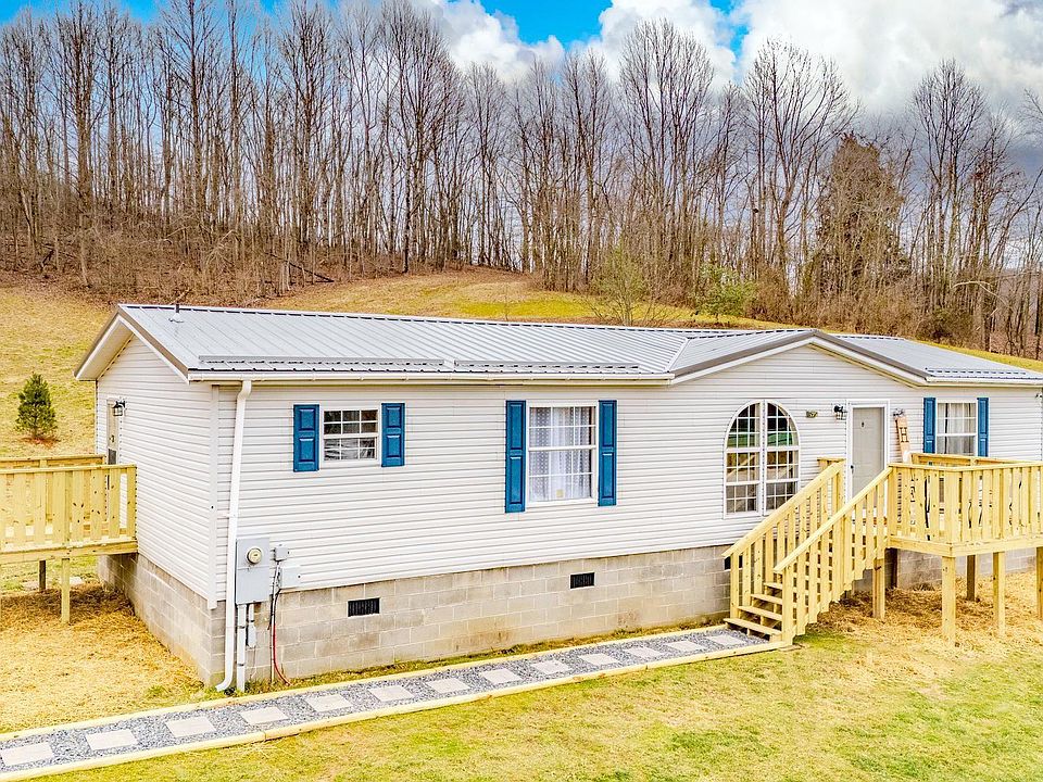 1st image of 115 Green Acres Dr