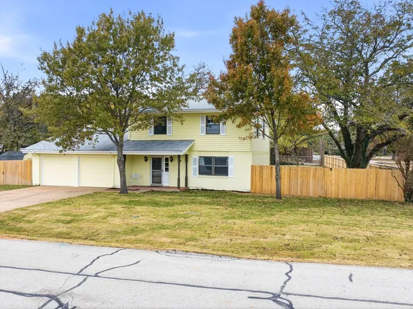 5600 Choctaw Dr, Granbury, TX 76049