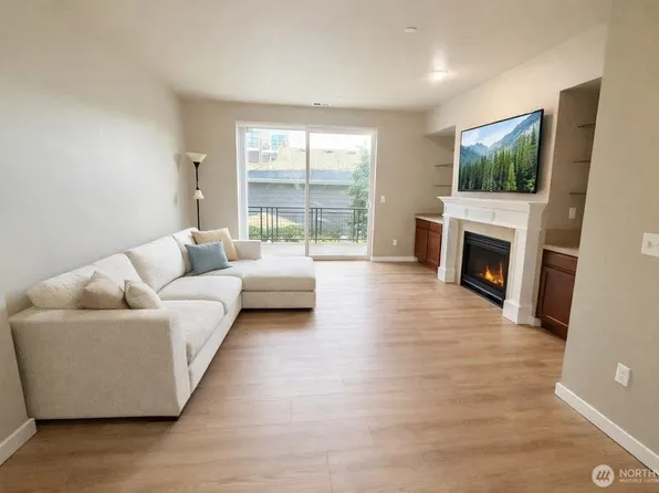 19102 20th Drive SE #I-104, Bothell, WA 98012