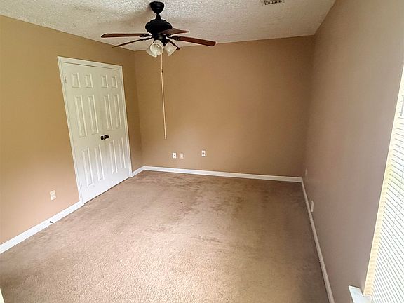 2nd image of 4302 Rosswood Dr