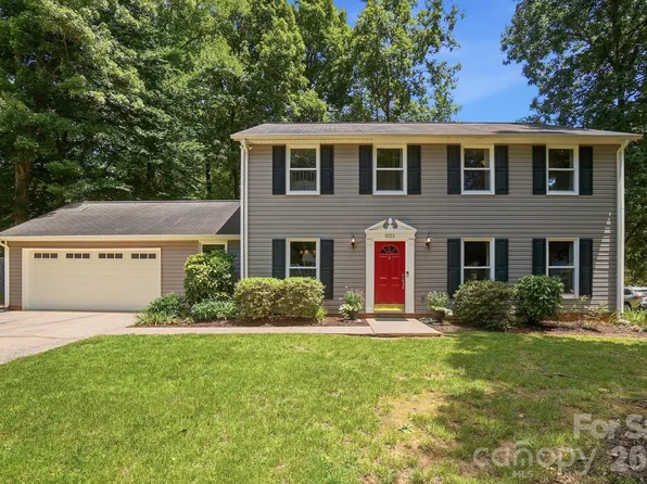 8211 Mahogany Dr, Charlotte, NC 28227
