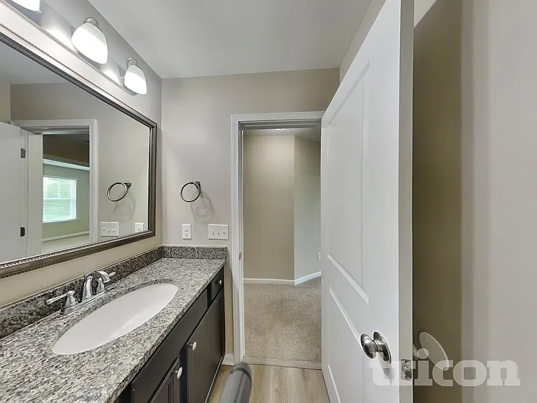 423 Lanyard Ln — Photo 15
