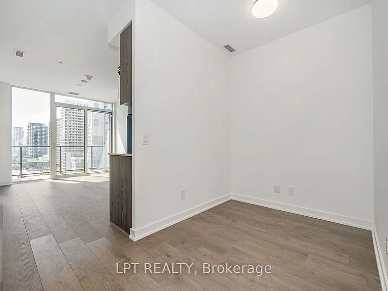 5 Defries St #1201 — Photo 9