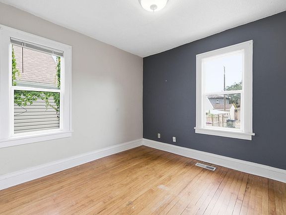 3rd image of 4005 3rd Ave S