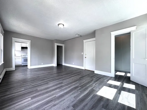 50 Glendale Ave APT 5, Providence, RI 02906