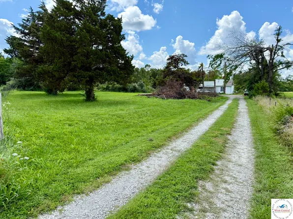 9492 SE Highway Z, Deepwater, MO 64740