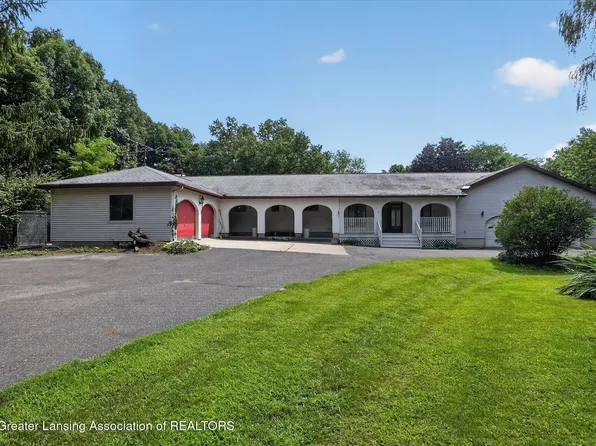 2100 E Sherwood Rd, Williamston, MI 48895