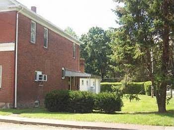 2nd image of 800 Old Indiana Rd