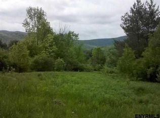 749 Taconic Trl, Petersburg, NY 12138