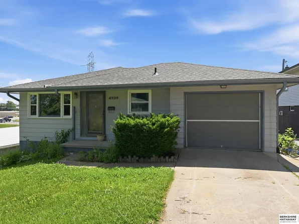 4729 S 78th St, Ralston, NE 68127