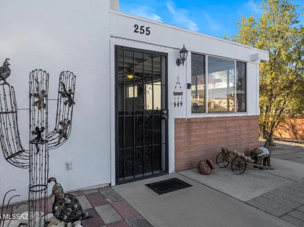 255 N Paseo De Los Conquistadores, Green Valley, AZ 85614