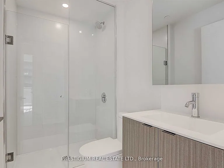 20 Edward St #804 — Photo 22