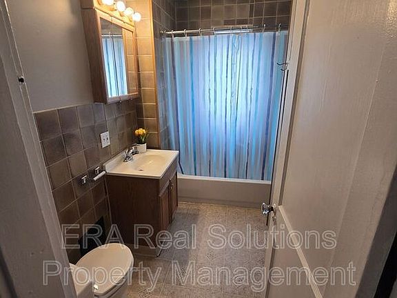 2nd image of 510 N Champion Ave
