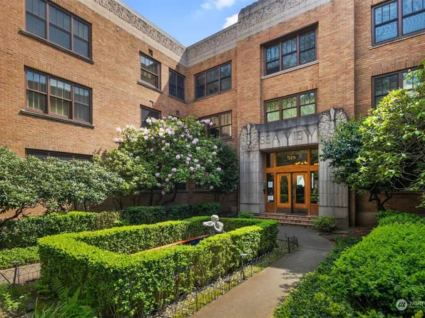 519 W Roy Street #312, Seattle, WA 98119