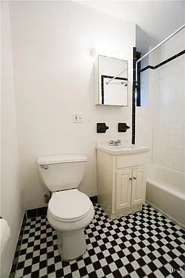 Rented by DSA Realty | media 38