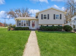 4151 Briarcliff Dr, Des Moines, IA 50317