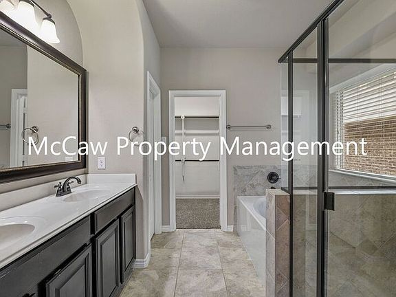 3rd image of 1312 Realoaks Dr