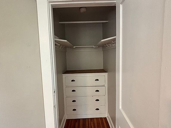4th image of 1400 Monroe St #4