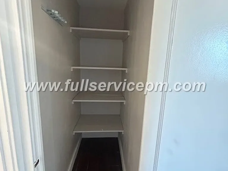 9322 31st Ave SW — Photo 34