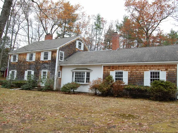 18 Horizon Drive, Bedford, NH 03110