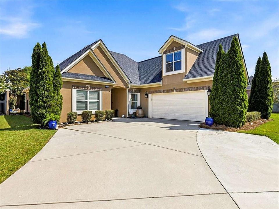 1st image of 216 Prestwick Way